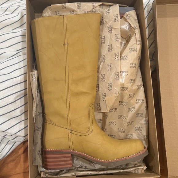 FRYE AND CO. Mustard-Tan Mid-Calf Leather Heeled Boots - Picture 5 of 6